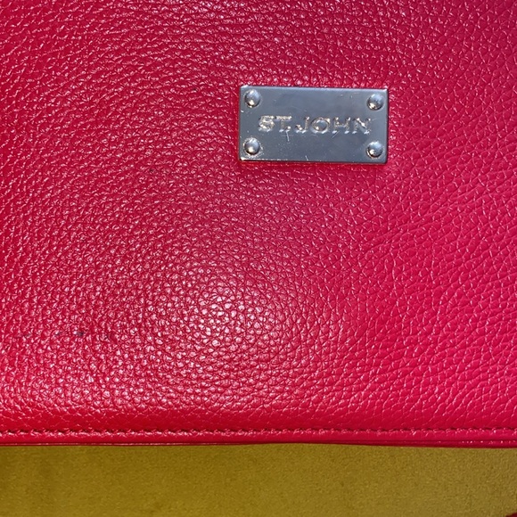 St John Knits Crimson Red pebbled Leather Cross Body - Picture 3 of 5